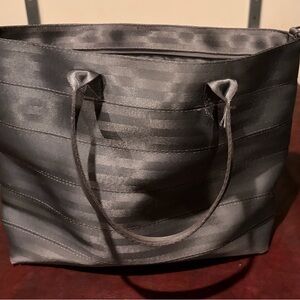 Harvey's Seatbelt Gray Women's Tote Bag